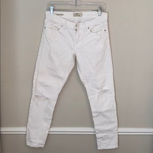 Lucky Brand Mid Rise Sienna Slim Boyfriend Jean